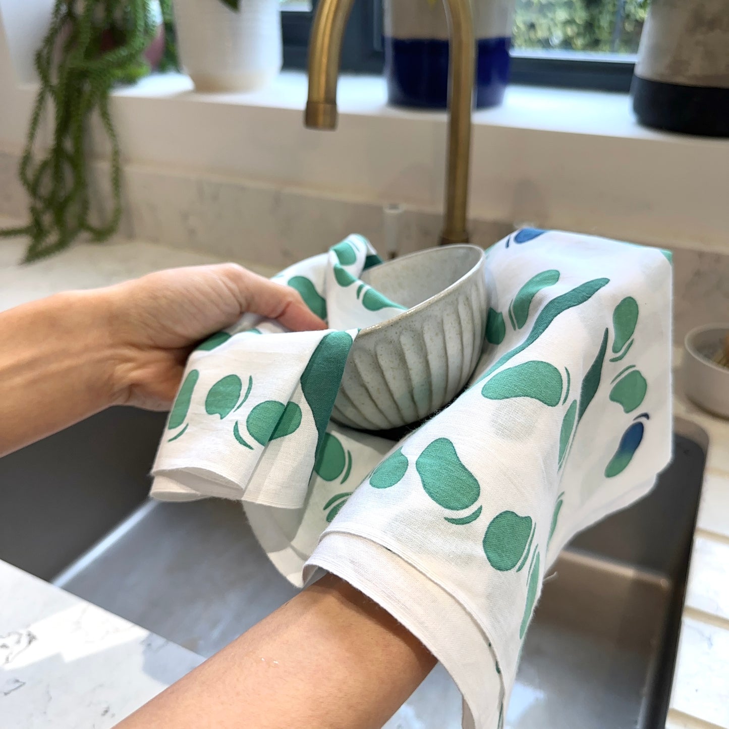 Tenugui Art, Green Beans, 37cm x 98cm (14.6” x 38.6”)