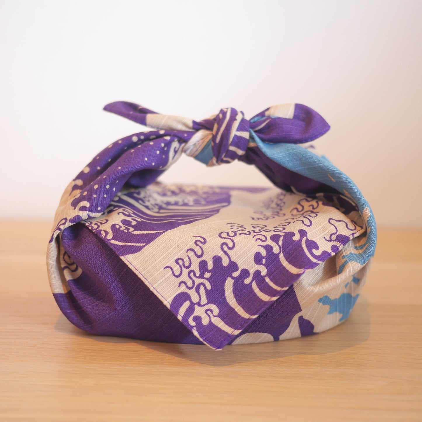 Mt Fuji Furoshiki, Japanese Wrapping cloth, Furoshiki Gift Wrap | Hokusai, The Great Wave, 50 x 50 cm