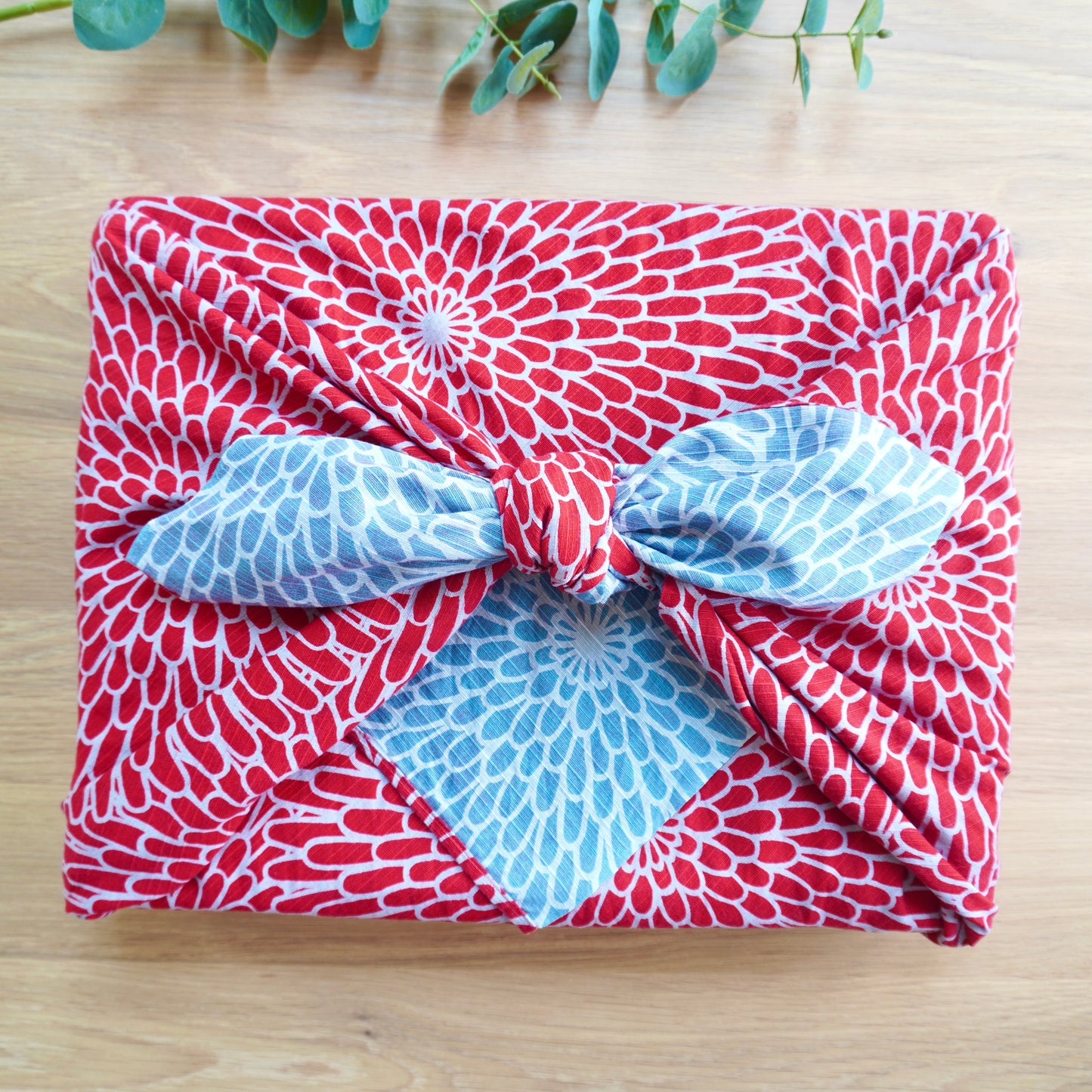 Large Furoshiki, Chrysanthemum Reversible by Isa Monyo, 104 x 104 cm