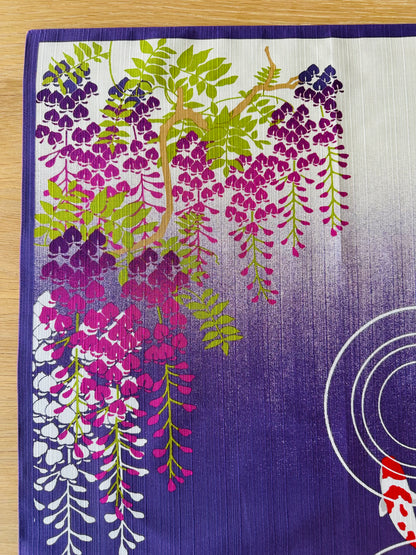 Eco‑Friendly Furoshiki Gift Wrap – Reusable 50 cm Cloth – Koi Fish & Wisteria Design