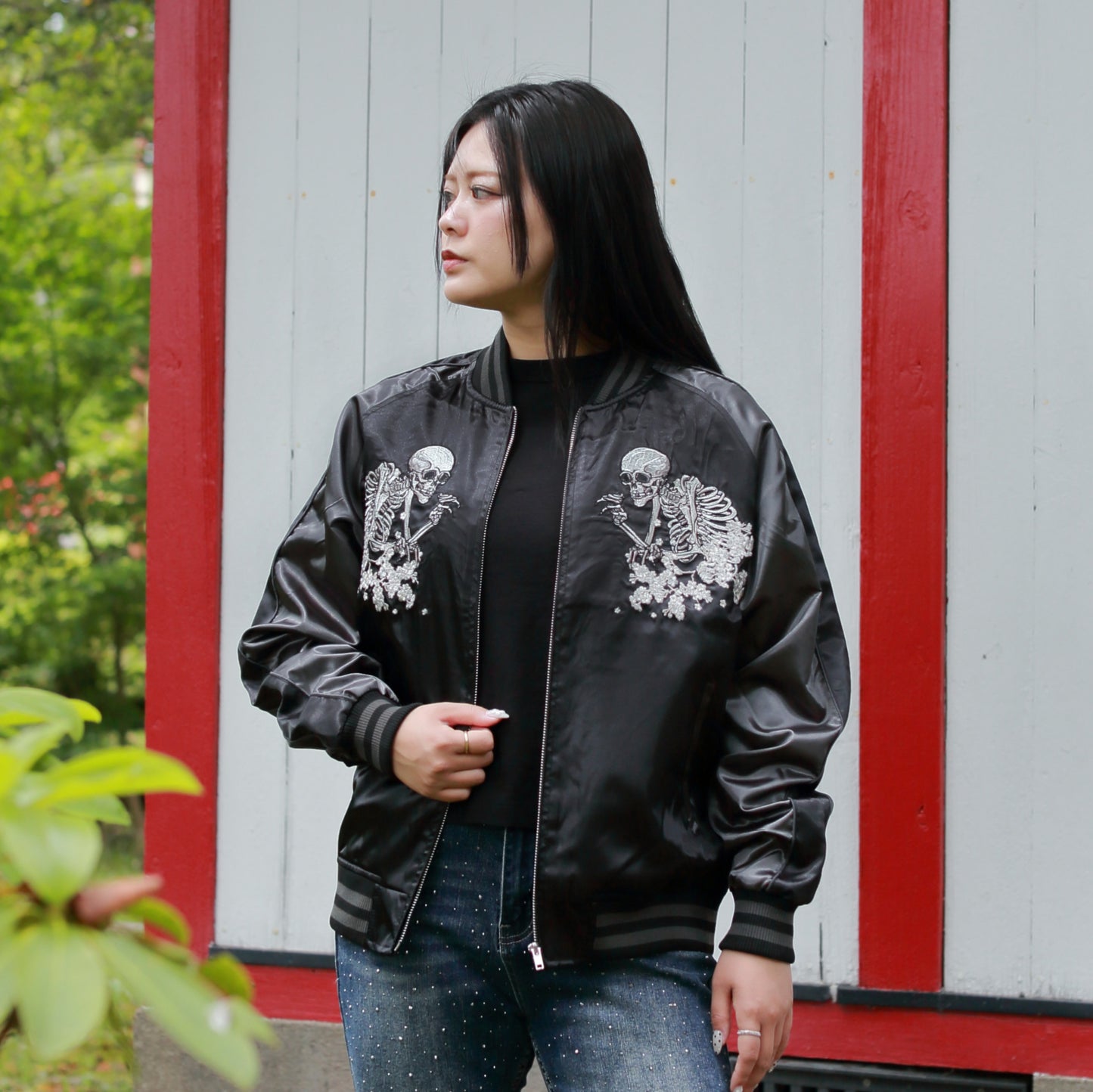 Skull Skajan Jacket – Ukiyo‑e Style Embroidered Japanese Bomber – Black/Dark Grey by HanaBee