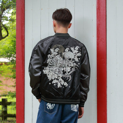Skull Skajan Jacket – Ukiyo‑e Style Embroidered Japanese Bomber – Black/Dark Grey by HanaBee