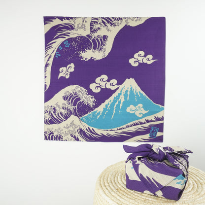 Mt Fuji Furoshiki, Japanese Wrapping cloth, Furoshiki Gift Wrap | Hokusai, The Great Wave, 50 x 50 cm